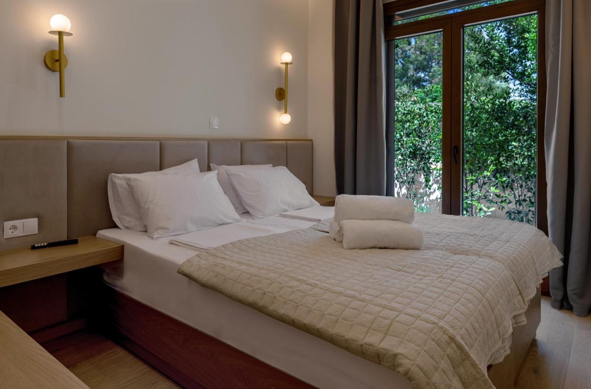 Avli Villa Preveza Bagian luar foto